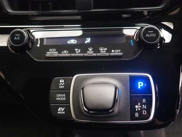 オートエアコンです。