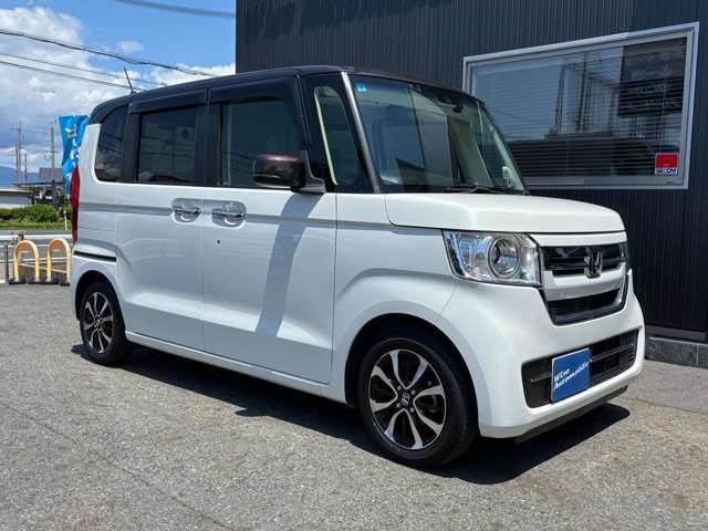 ホンダセンシング　LEDヘッドランプ　前後ドライブレコーダー付き