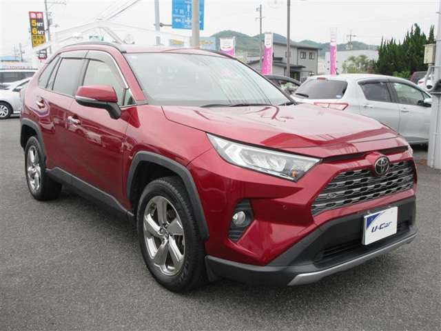中古車選びにお悩みの方、初めて中古車を探されている方、トヨタディーラーの中古車はいかがでしょうか？
