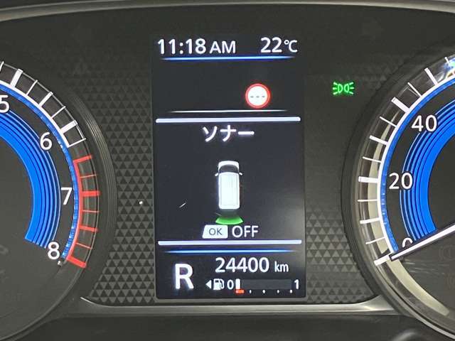 障害物を感知し知らせてくれるので安心です♪