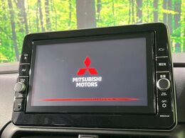 【純正大画面ナビ】人気の大型9インチナビを装備。存在感のある大画面はインパクト大！ナビ利用時のマップ表示は見やすく、テレビやDVDは臨場感がアップ！いつものドライブがグッと楽しくなります♪