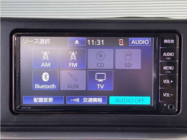 Bluetooth対応、CD再生機能付き。お好きな音楽を聴きながらのドライブは楽しいですよね～♪