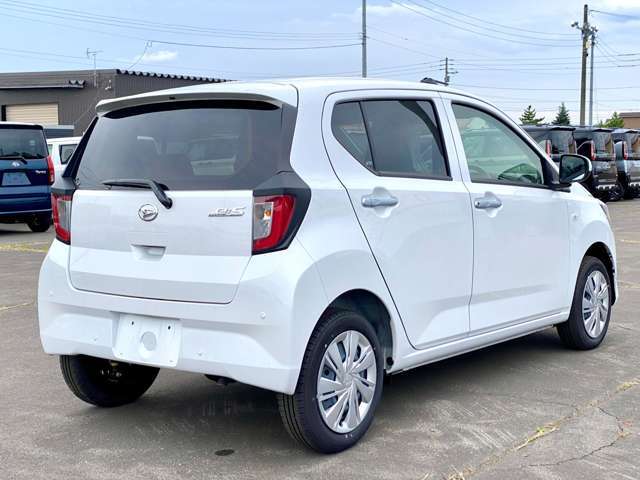 オートローンは最大120回払いまで可能！ボーナス払い・残価設定・リースなどもご用意ございます。月々の負担を軽減させることが可能です！