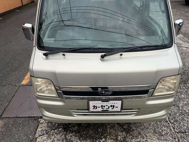 色褪せしがちなお車ですが、この車両は大きなダメージもなくキレイな状態です！！