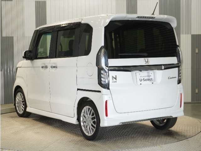 ホンダ中古車商品化整備基準に基づくコンディションにする為に、当社サービススタッフが車検・点検整備を致します。　快適で安心の車両を提供できるように、良いコンディションの状態で納車させていただきます。