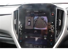 全周囲モニター付で、車庫入れも駐車もラクラクです。
