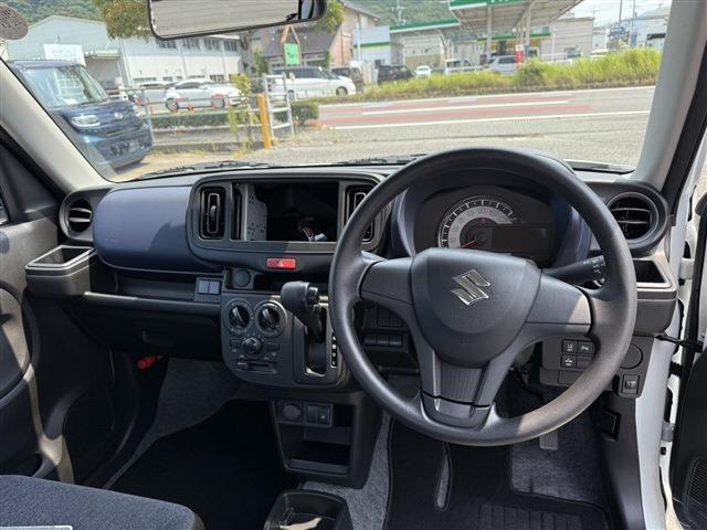 軽未使用車以外にもお買い得な中古車やレンタカーアップ車を取り揃えております！もちろん全車安心の保証付きです！