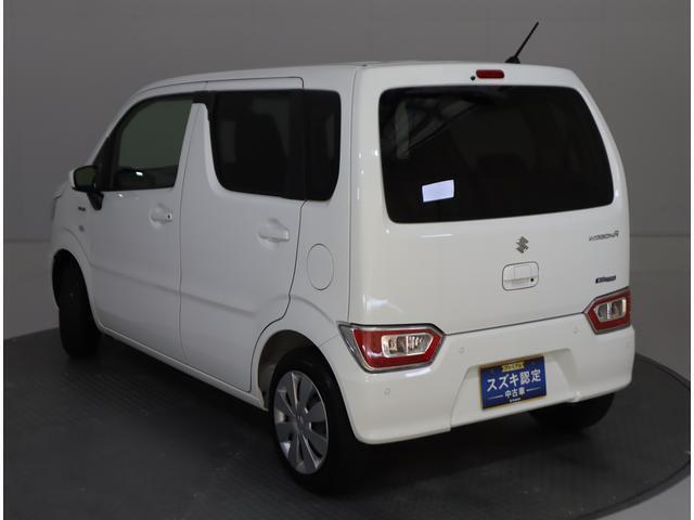 リアバンパーに障害物を検知するソナーを備えています！後退時もしっかりサポート☆