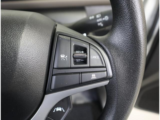 追従機能付きクルーズコントロールシステム・車線逸脱抑制機能装備☆　設定した速度を自動で維持しつつ前方の車との車間距離を保って走行し、車線をはみ出さないをサポート。高速道路走行時に便利♪