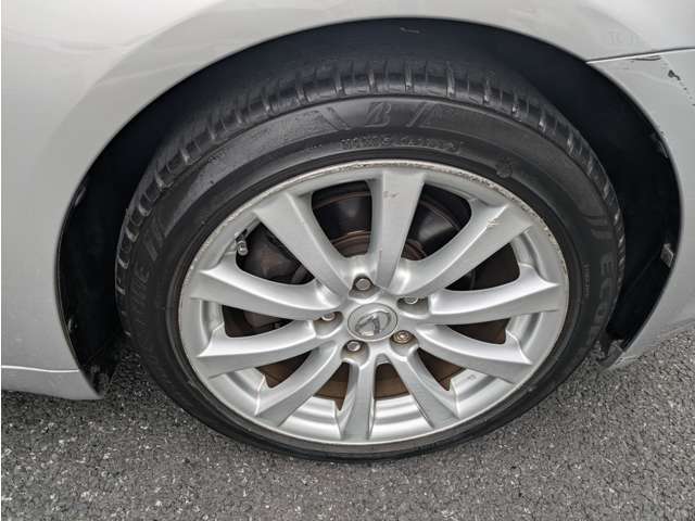 純正アルミホイール