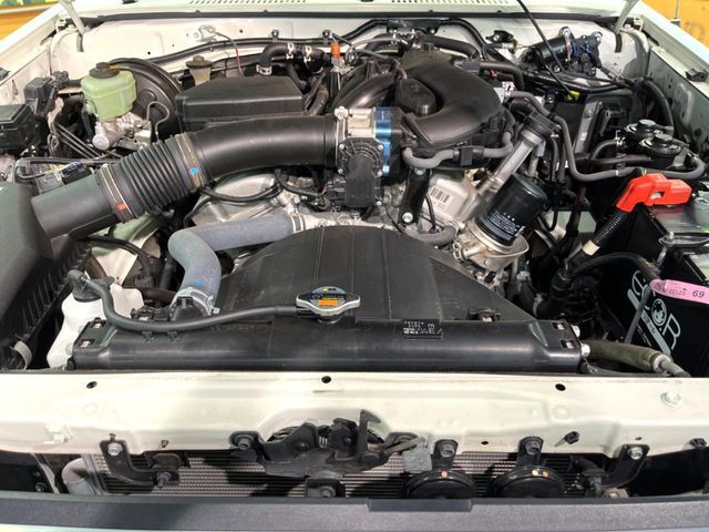 親切・丁寧な専門メカニックスタッフが応対！・車検・点検整備・事故等の修理などアフターサービスも安心。お車のカスタマイズもネクステージのサービススタッフまでご相談ください！