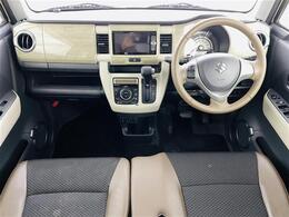 【インパネ全体】全方位で視界が広く、高い目線で運転もしやすいです！