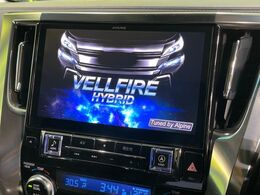 【BIG-X11インチナビ】人気の大画面BIG-Xナビを装備。専用設計で車内の雰囲気にマッチ！ナビ利用時のマップ表示は見やすく、テレビやDVDは臨場感がアップ！いつものドライブがグッと楽しくなります♪