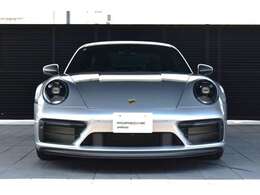 エクステリアカラー：GTシルバーメタリック￥206,000-  この度は弊社車両をご覧頂き誠に有難う御座います！ご不安やご質問などお気軽にご相談下さいませ！詳細は無料お電話『0078-6002-843042』まで！