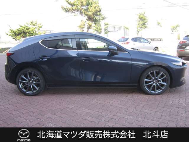 当社在庫車をご覧いただきありがとうございます。在庫装備などお気軽にお問い合わせください。0138-77-6666
