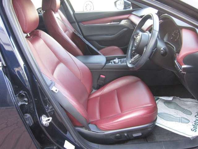 当社在庫車をご覧いただきありがとうございます。在庫装備などお気軽にお問い合わせください。0138-77-6666