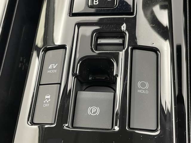 【運転席操作部】快適なドライブを楽しむための機能が装備されています！運転席から触れるので、使いやすいです！除菌プランいれていただくと、さらに清潔で安心していただけます！