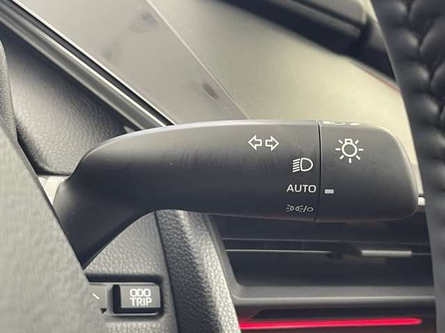 【運転席操作部】快適なドライブを楽しむための機能が装備されています！運転席から触れるので、使いやすいです！除菌プランいれていただくと、さらに清潔で安心していただけます！