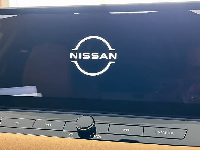 【純正ナビ】地デジもついて多機能なモデルです。最新ナビもお取扱いございます。こだわりの機種などございましたらご相談ください