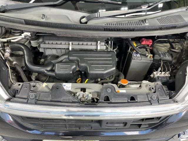 親切・丁寧な専門メカニックスタッフが応対！・車検・点検整備・事故等の修理などアフターサービスも安心。お車のカスタマイズもネクステージのサービススタッフまでご相談ください！