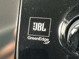 「JBLサウンドシステム」搭載！長時間ドライブも高音質のBGMで、楽しく、快適です☆
