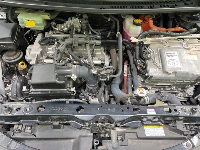 親切・丁寧な専門メカニックスタッフが応対！・車検・点検整備・事故等の修理などアフターサービスも安心。お車のカスタマイズもネクステージのサービススタッフまでご相談ください！