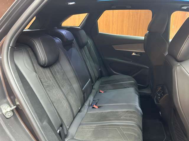 全国納車可能です。納車方法及び費用につきましては、お気軽にコーディネーターまでご相談ください。遠方のご納車の際も我々がしっかりサポートさせて頂きます。お気軽にスタッフまでご相談下さい。