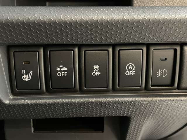 お車の機能や安全装備に関して気になる方は、ぜひ一度ご来店ください！その場でスタッフがご説明可能です！