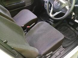 「この車の写真をもっと見たい」「状態が気になる」「この装備はついている？」どんな小さな疑問でもお気軽にお問い合わせください！