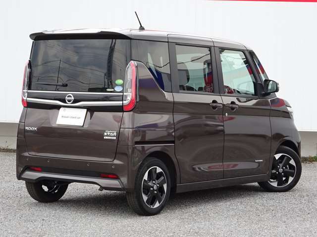 安心！1年間走行無制限の無料保証付♪全国の日産ディーラーで整備や保証などメンテナンスが受けられます♪期間延長も承りますのでお気軽にご相談ください♪　※一部3ヶ月保証の車両があります。