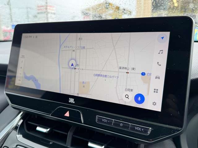弊社指定業者によるルームクリーニング実施☆エンジンルームから車内まで無料クリーニング♪ご納車前のボディコーティングも専門の業者が常駐しておりクオリティの高いコーティングを低価格にてご提供しております♪