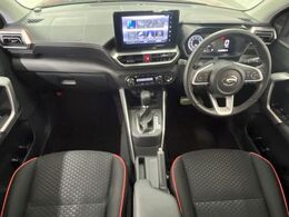 グループ総在庫数約30，000台！！全国の系列店からメーカー・車種問わずご紹介出来るので、あなたにピッタリのお車が見つかるはずです♪まずはお問い合わせ下さい☆