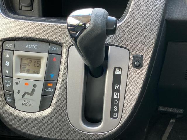 国産車から輸入車まで多様なお客様のニーズのお応えできるように、全国規模で豊富な在庫展開！車のことならWECARSへ！