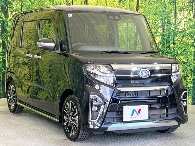 大好評のボディコーティング「弾スプラッシュコート」もご納車までに施工可能。通常のガラスコートと異なる、耐久年数6年の無機質ガラスコーティングが、ボディをキレイな状態に保ってくれます。