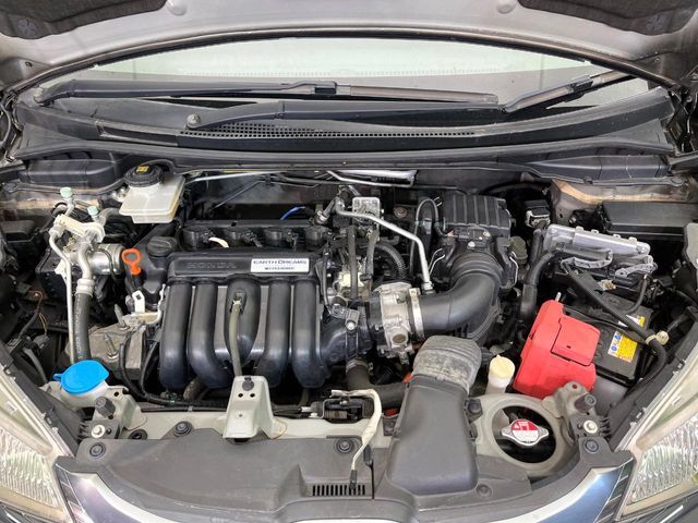 親切・丁寧な専門メカニックスタッフが応対！・車検・点検整備・事故等の修理などアフターサービスも安心。お車のカスタマイズもネクステージのサービススタッフまでご相談ください！