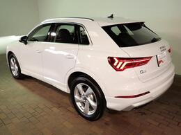 高度な訓練・教育を受けたAudi専門のテクニシャンが、100項目にもおよぶ精密な点検を実施。すべてをクリアしたAudi車だけがあなたのお手元に届けられます。