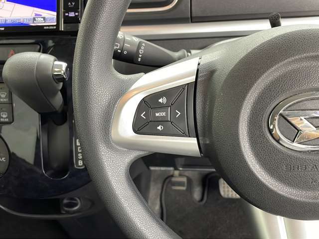 【運転席操作部】快適なドライブを楽しむための機能が装備されています！運転席から触れるので、使いやすいです！除菌プランいれていただくと、さらに清潔で安心していただけます！