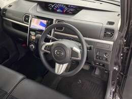 【インパネ全体】全方位で視界が広く、高い目線で運転もしやすいです！