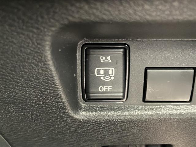【運転席操作部】快適なドライブを楽しむための機能が装備されています！運転席から触れるので、使いやすいです！除菌プランいれていただくと、さらに清潔で安心していただけます！