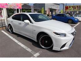 外品R・Rバンパー　外品20インチAW　エアサスコントローラー　Wエアコン　サンルーフ　黒革　Pシート　HDDナビ　フルセグ　Bカメラ　CD・DVD再生　ETC　クルコン　シートH・シートエアコン