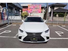 レクサスLS460！カスタム多数！後期モデル仕様！カッコイイ！唯一無二の1台限定です！こちらは当社の友人より買い取りました！程度の良さは自慢です！上級グレード！ヴァージョンu-IPKG！お買い得！