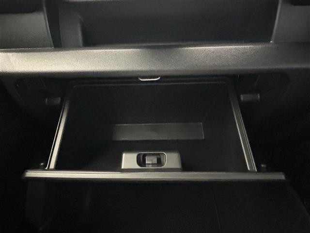 車両販売と整備・保証・クリーニングなどのサービスを自由にお選び頂けます。  サービスは必要な分だけお選び下さい。
