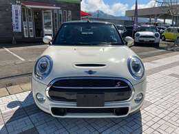 店頭にて展示中ですので、是非、ご来店・お問い合わせ下さい。お待ちしております。