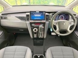 グループ総在庫数約30，000台！！全国の系列店からメーカー・車種問わずご紹介出来るので、あなたにピッタリのお車が見つかるはずです♪まずはお問い合わせ下さい☆