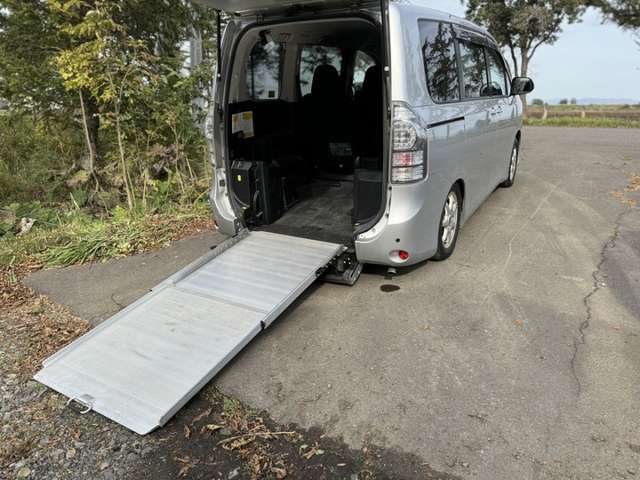 現車確認お待ちしております！出張査定などで不在にすることもございますので事前にご連絡頂けるとスムーズにお車をご案内できます♪