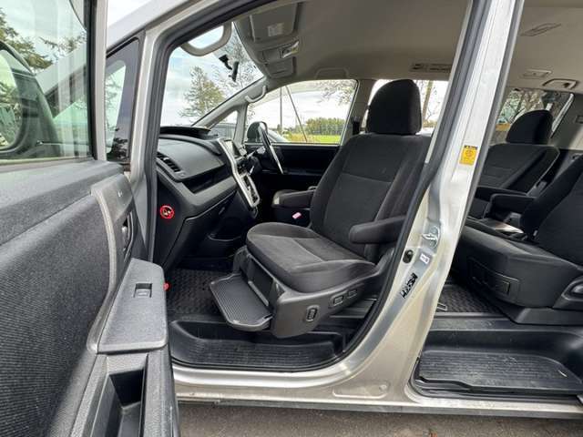 現車確認お待ちしております！出張査定などで不在にすることもございますので事前にご連絡頂けるとスムーズにお車をご案内できます♪