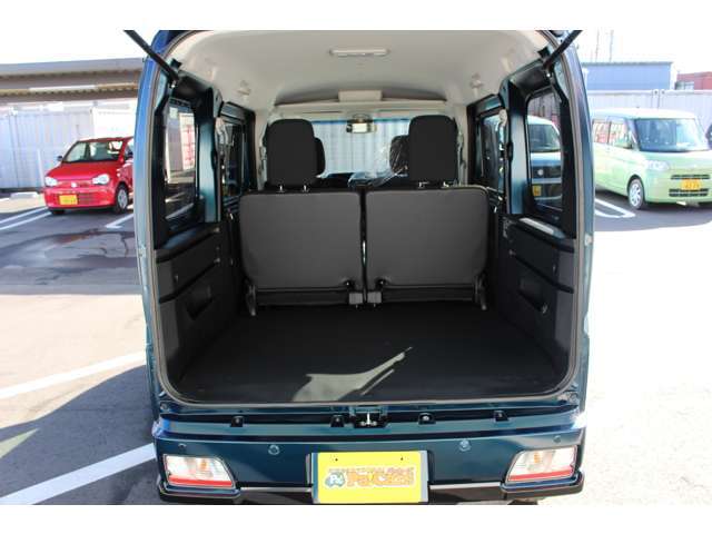 ☆パッカーズ補償☆　新車登録から最大5年、もしくは10万キロまで、当社の方で保証させて頂きます。中古車の場合は3ヶ月、3000キロでございます。