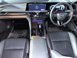 グループ総在庫数約30，000台！！全国の系列店からメーカー・車種問わずご紹介出来るので、あなたにピッタリのお車が見つかるはずです♪まずはお問い合わせ下さい☆