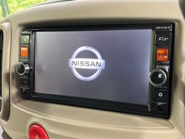 【純正ナビ】人気の純正ナビを装備。オーディオ機能も充実しており、Bluetooth接続すればお持ちのスマホやMP3プレイヤーの音楽を再生可能！毎日の運転がさらに楽しくなります！！