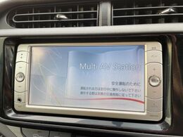 【純正ナビ】人気の純正ナビを装備しております。ナビの使いやすさはもちろん、オーディオ機能も充実！キャンプや旅行はもちろん、通勤や買い物など普段のドライブも楽しくなるはず♪